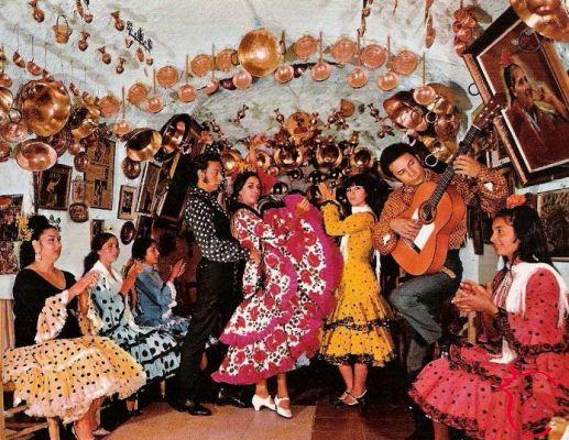 Las cuevas del Sacromonte, donde se baila flamenco gitano en Granada